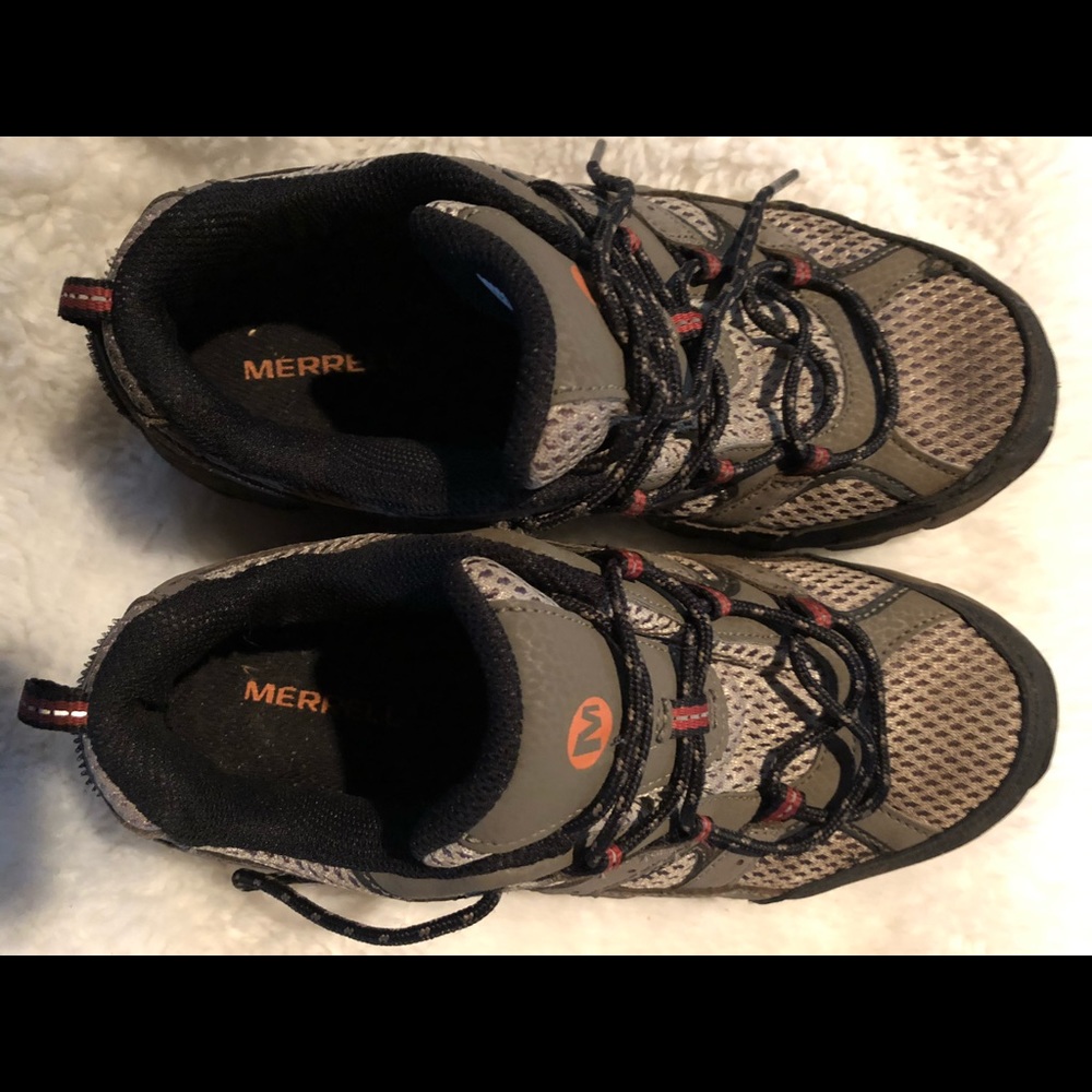 Boys Merrell hiking shoes